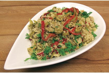 Couscous med olivensalat