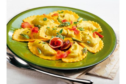Fylt panzerotti med steinsopp og kylling (Lazanka Pasta)