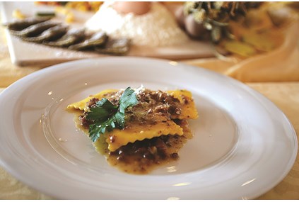Tortelacci Toscana med kjøtt-og soppragu