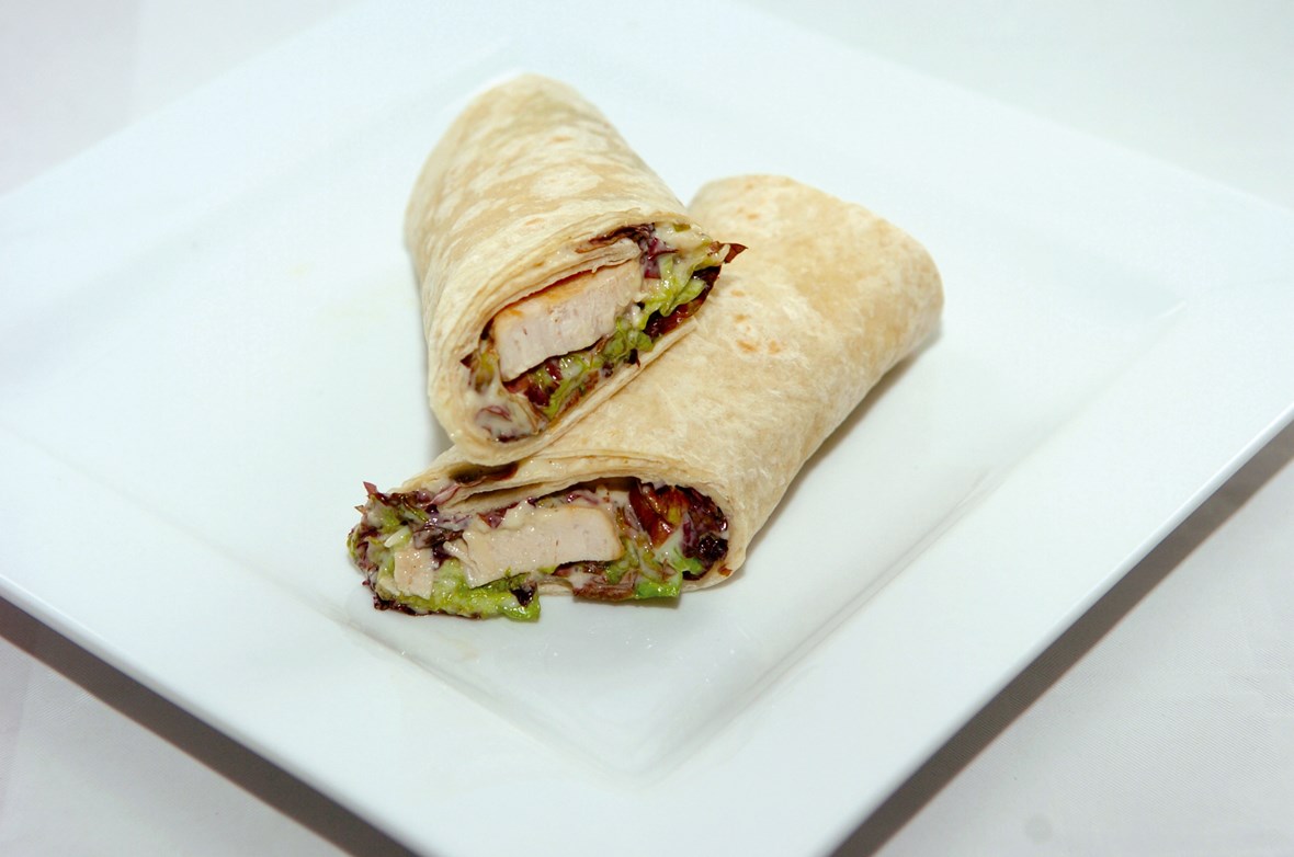 Cæsar wrap med kylling