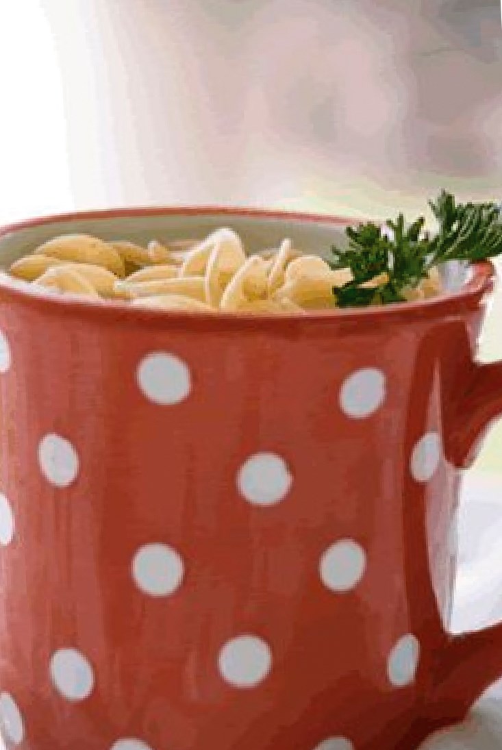 Klar steinsoppsuppe med Garganelli rørpasta